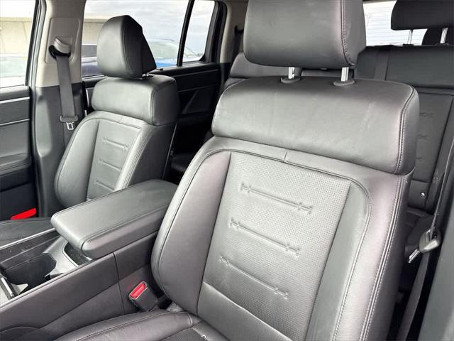 used 2024 Hyundai Santa Fe car, priced at $31,251