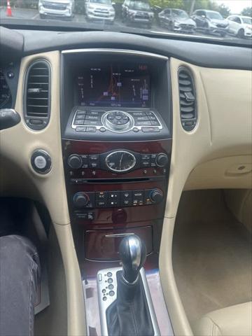 new 2017 INFINITI QX50 car