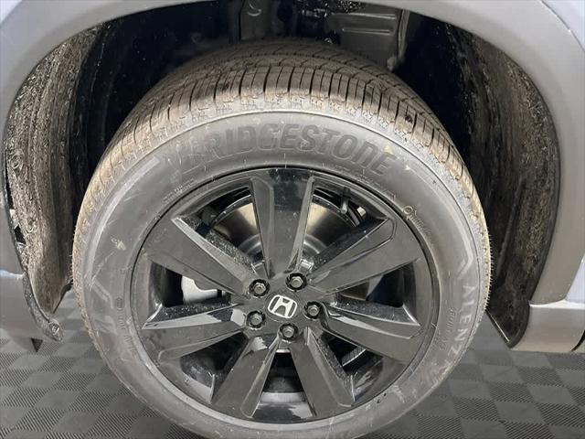 new 2025 Honda Pilot car, priced at $55,485