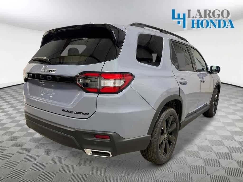new 2025 Honda Pilot car, priced at $55,485