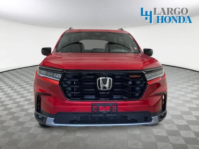 new 2025 Honda Pilot car, priced at $48,275