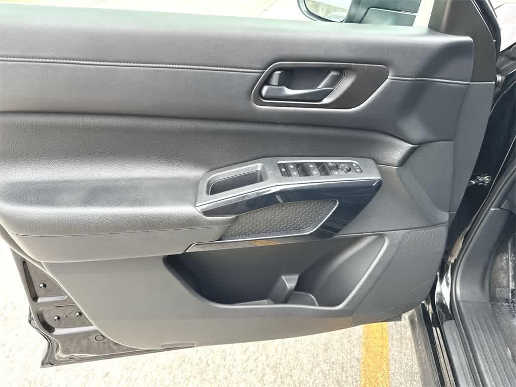 used 2024 Nissan Pathfinder car, priced at $30,247