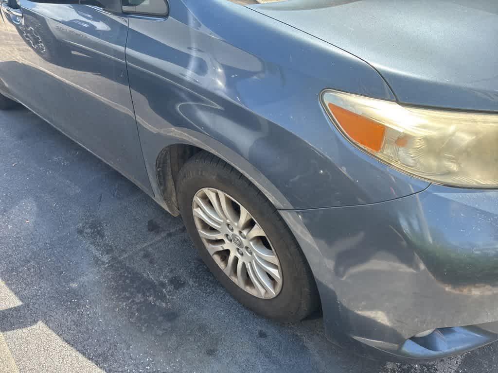 used 2016 Toyota Sienna car