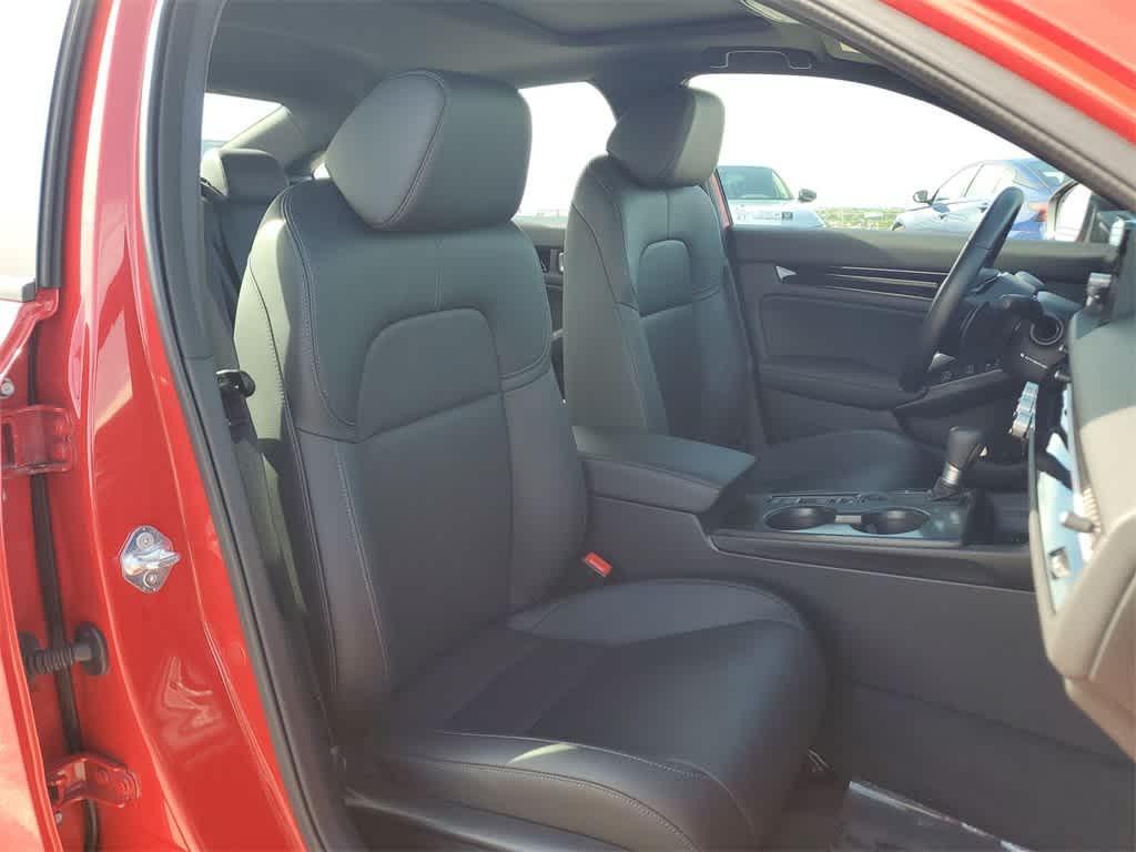 used 2025 Honda Civic Hybrid car, priced at $27,490