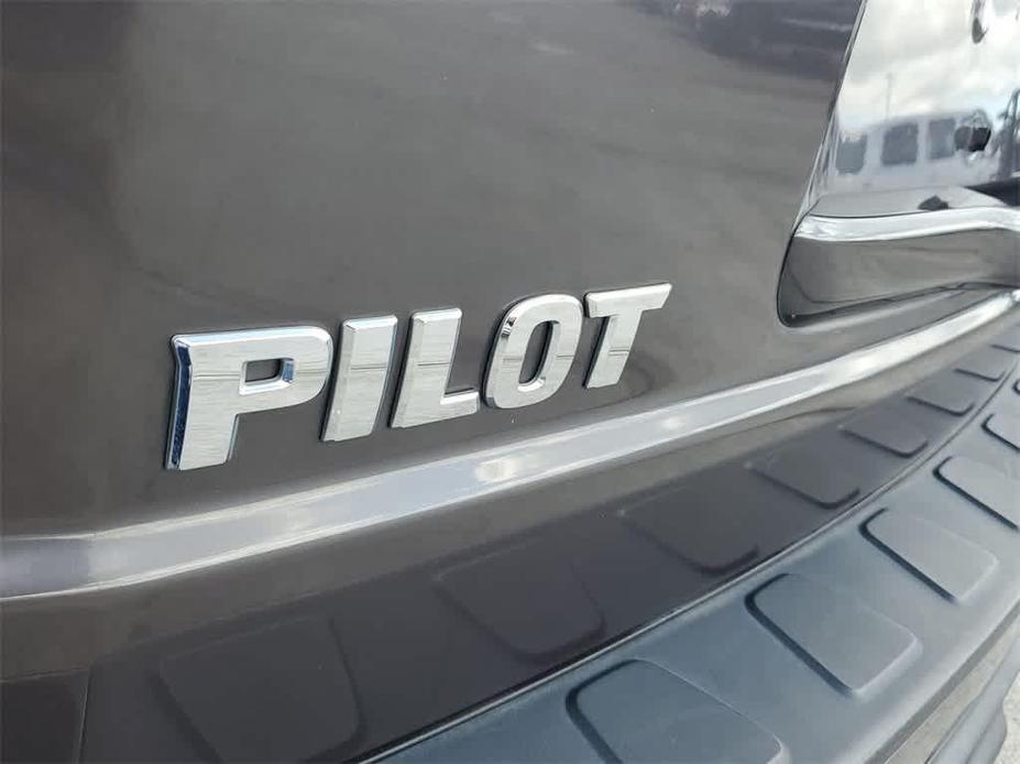 used 2013 Honda Pilot car, priced at $15,998