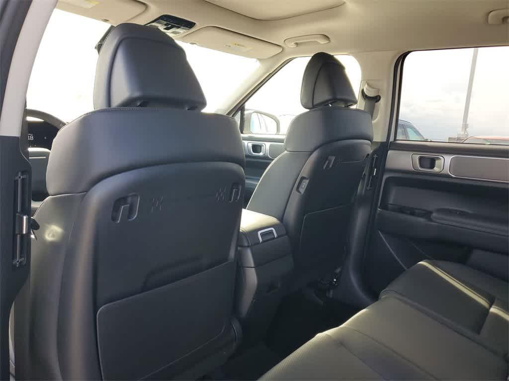 used 2025 Hyundai Santa Fe car, priced at $32,634
