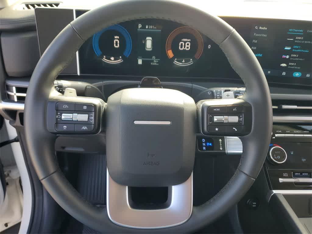 used 2025 Hyundai Santa Fe car, priced at $32,634
