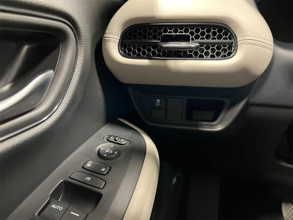 new 2025 Honda HR-V car, priced at $26,950