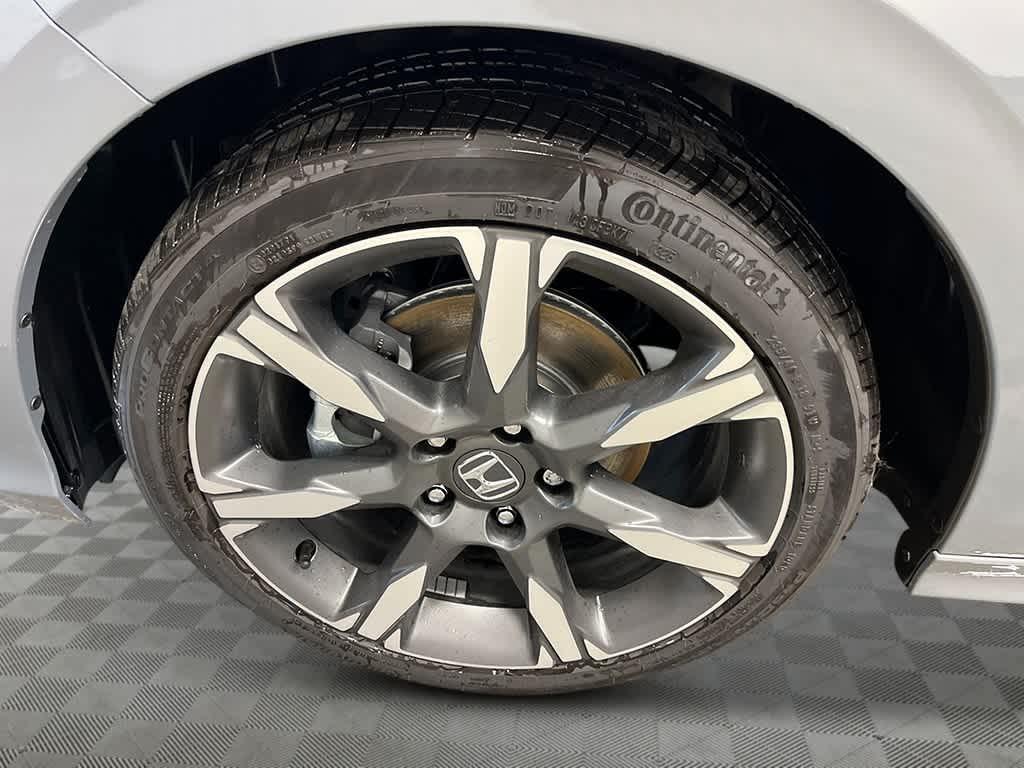 new 2025 Honda Civic Hybrid car, priced at $33,155