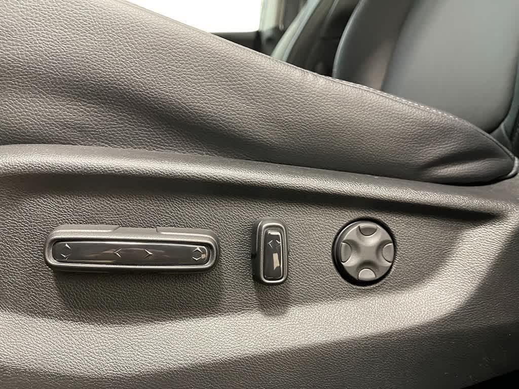 used 2024 Honda Odyssey car, priced at $38,340