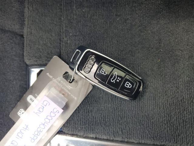 used 2025 Audi Q7 car, priced at $50,925