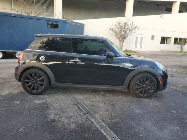 used 2017 MINI Hardtop car, priced at $12,865