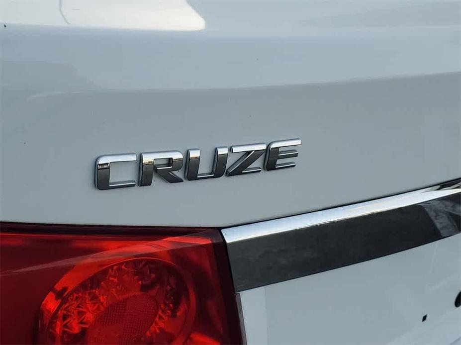 used 2015 Chevrolet Cruze car, priced at $5,373