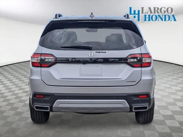 new 2025 Honda Pilot car, priced at $45,347