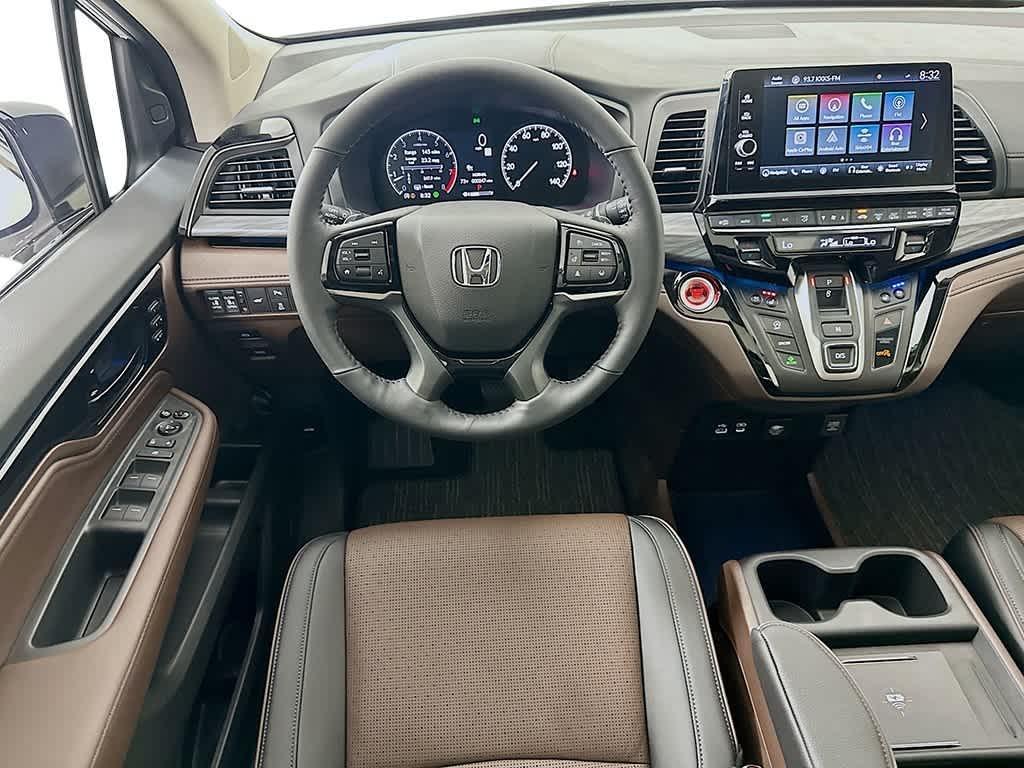 new 2025 Honda Odyssey car, priced at $48,977