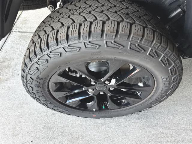 used 2024 Jeep Gladiator car, priced at $34,367