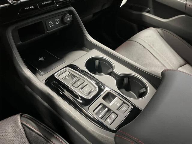 new 2025 Honda Pilot car, priced at $55,760