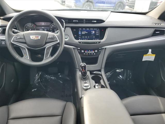 used 2024 Cadillac XT5 car, priced at $33,514