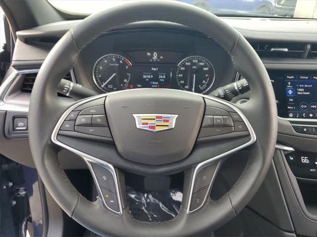 used 2024 Cadillac XT5 car, priced at $33,514