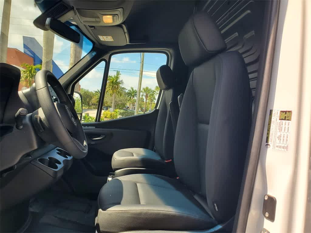 used 2025 Mercedes-Benz Sprinter 2500 car, priced at $53,827