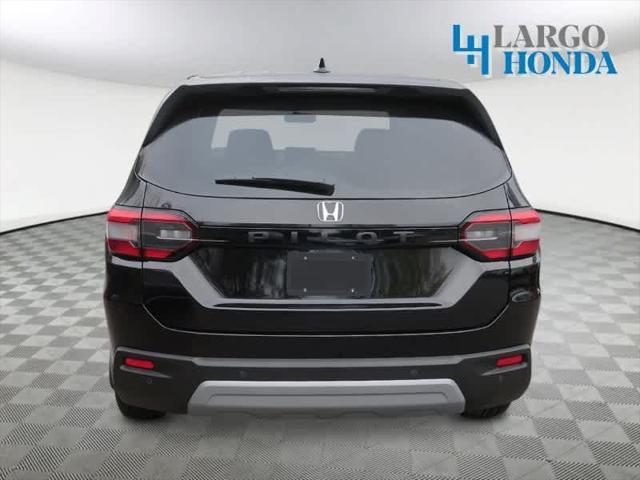 new 2025 Honda Pilot car, priced at $43,950