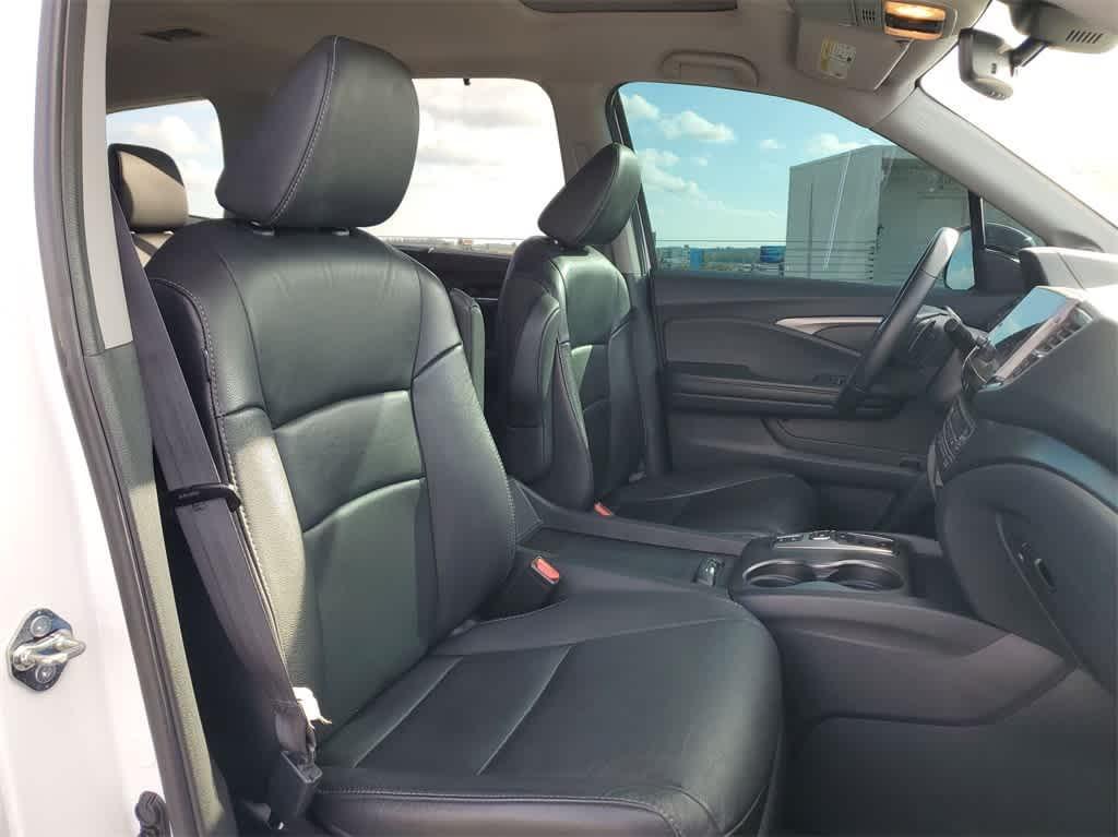 used 2021 Honda Pilot car, priced at $25,845