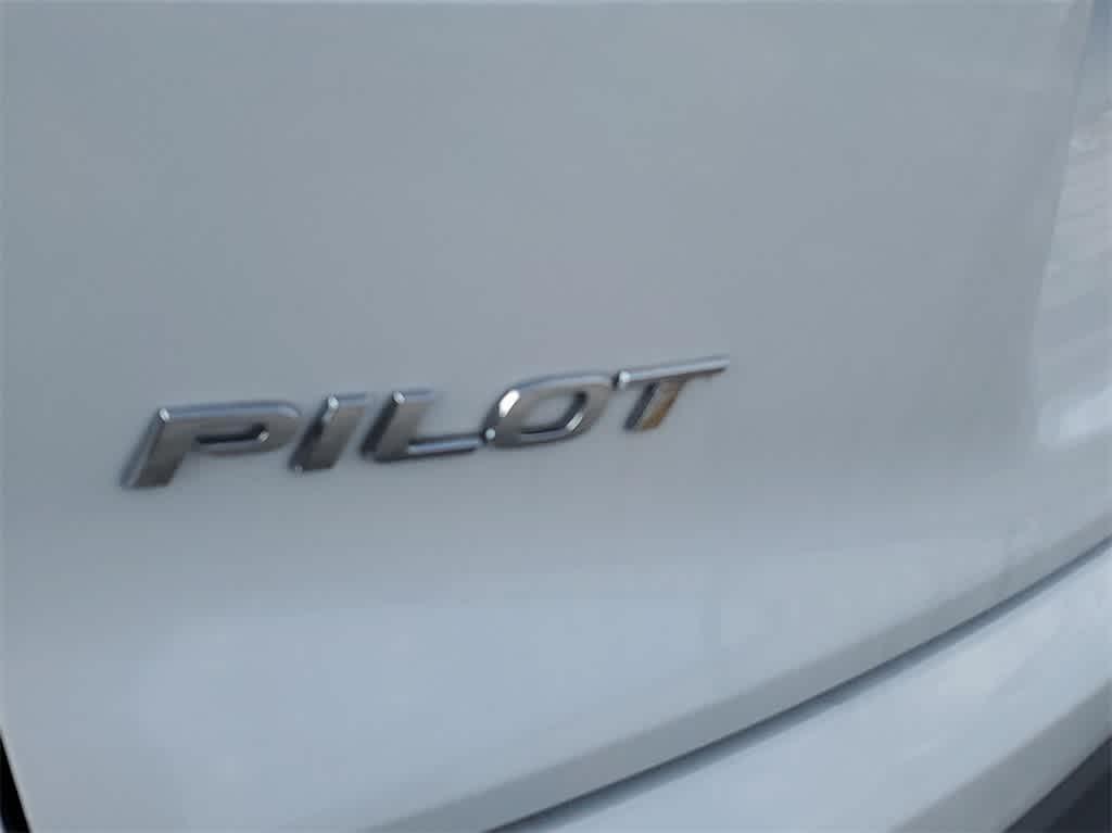 used 2021 Honda Pilot car, priced at $25,845