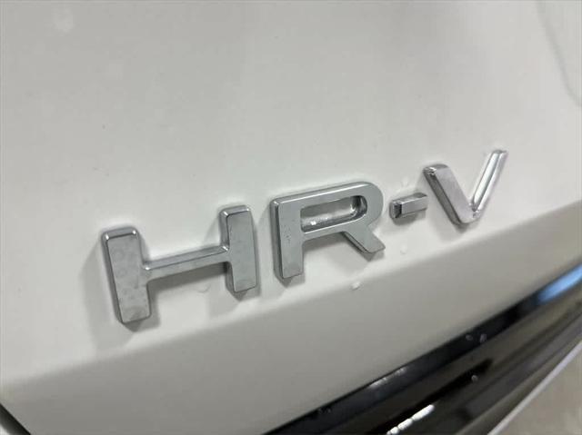 new 2025 Honda HR-V car, priced at $30,012