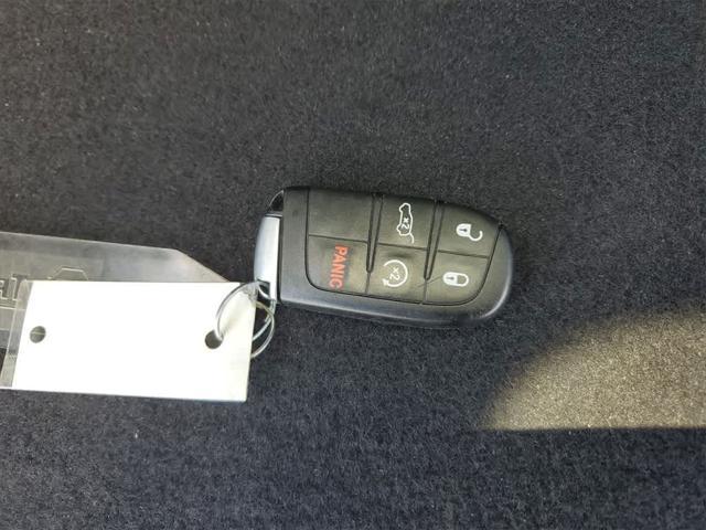 used 2016 Jeep Grand Cherokee car, priced at $14,856