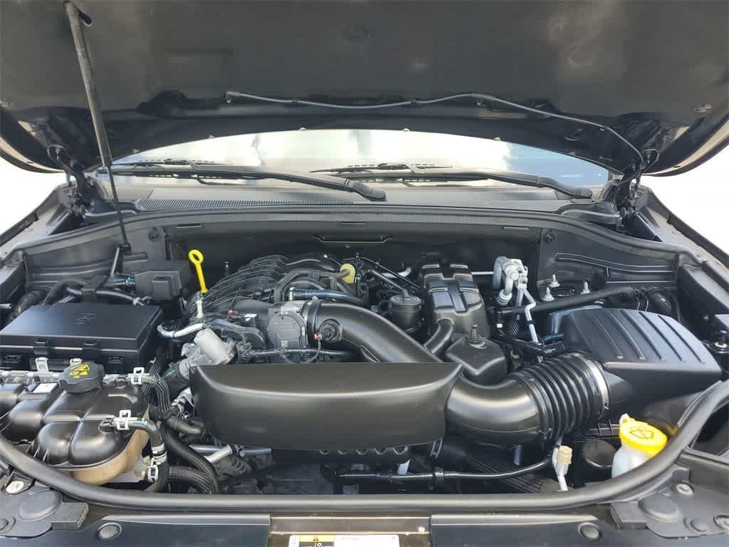 used 2016 Jeep Grand Cherokee car, priced at $14,856