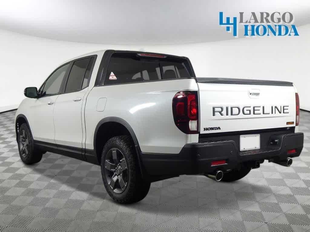 new 2025 Honda Ridgeline car, priced at $44,725