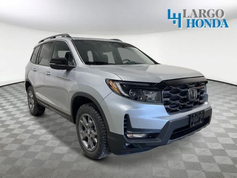 new 2025 Honda Passport car, priced at $43,711