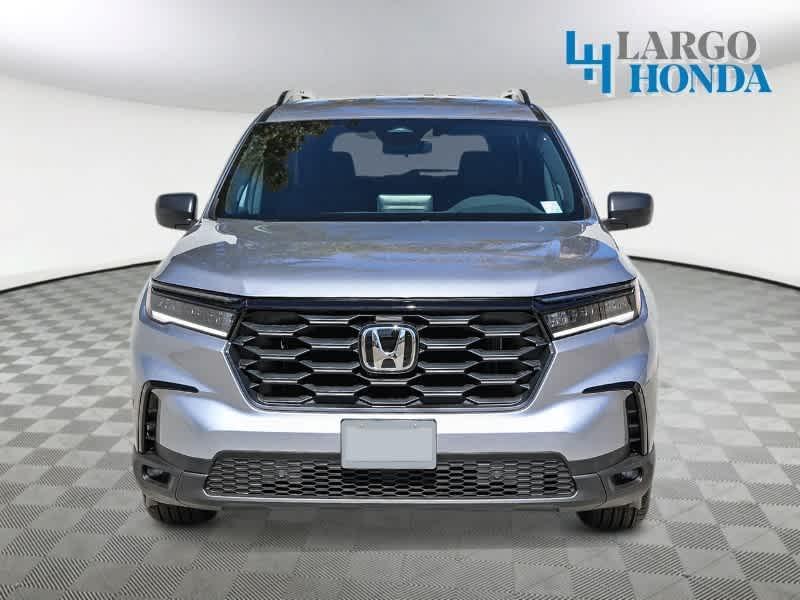 new 2025 Honda Pilot car, priced at $39,515