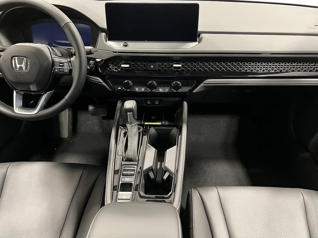 new 2024 Honda Accord Hybrid car, priced at $35,913