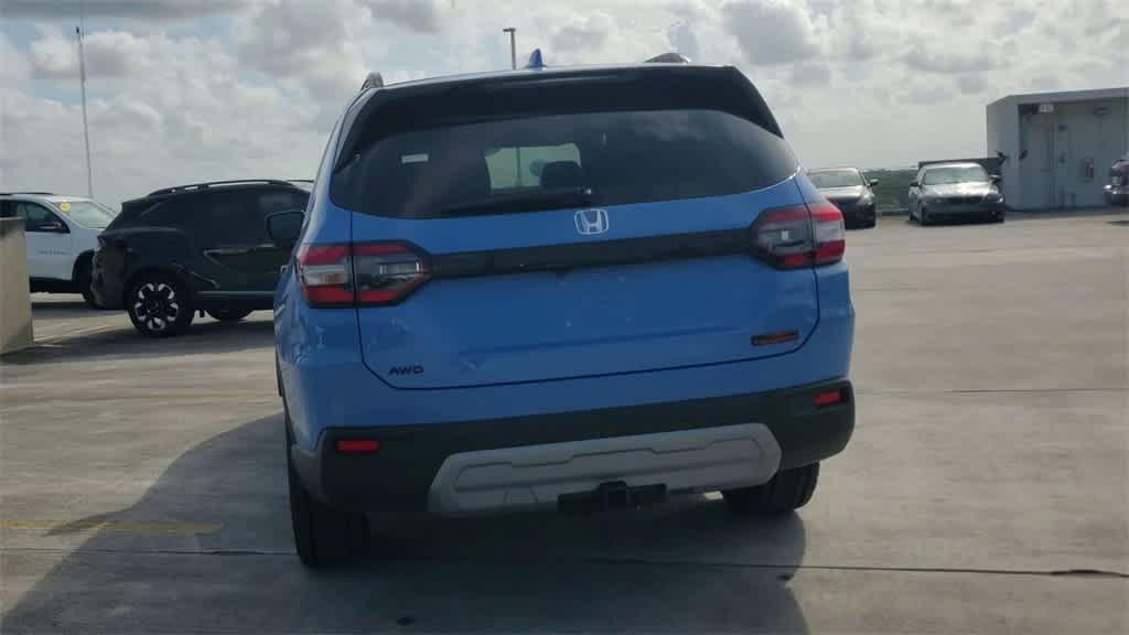 used 2025 Honda Pilot car, priced at $42,390