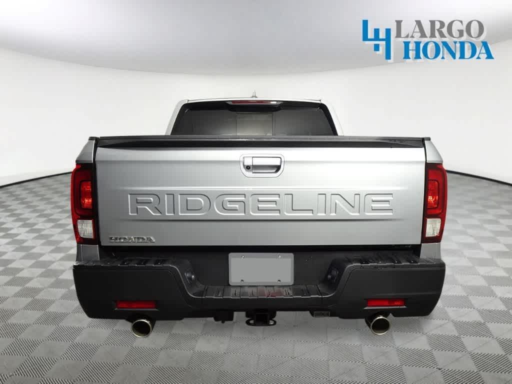 new 2025 Honda Ridgeline car, priced at $42,984