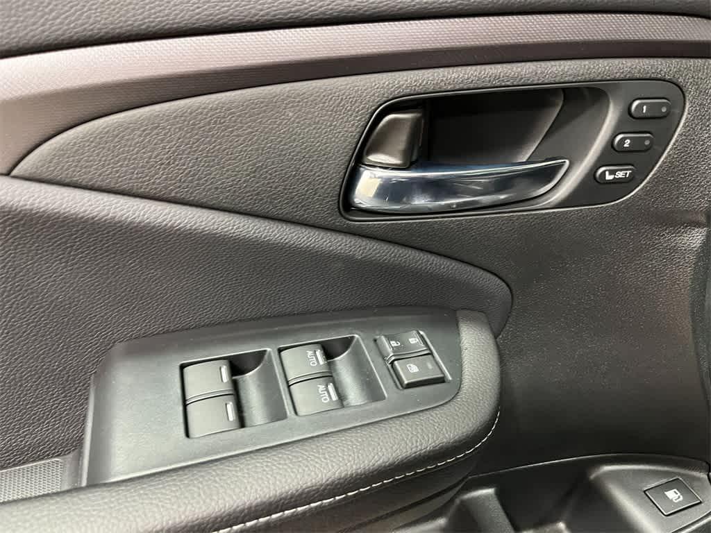 new 2025 Honda Ridgeline car, priced at $42,984