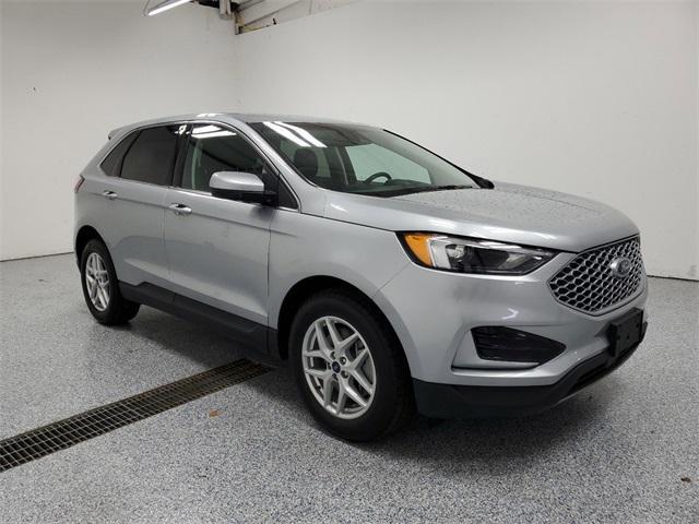 used 2024 Ford Edge car, priced at $31,411