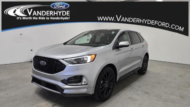 used 2022 Ford Edge car, priced at $30,490