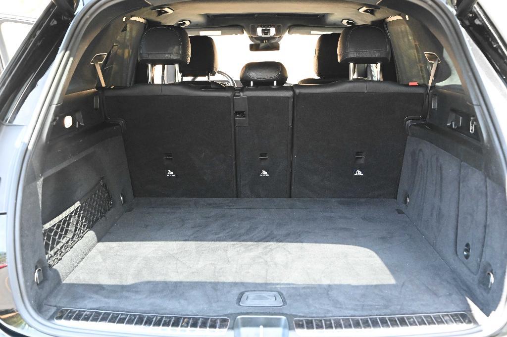 used 2020 Mercedes-Benz GLE 580 car, priced at $51,995