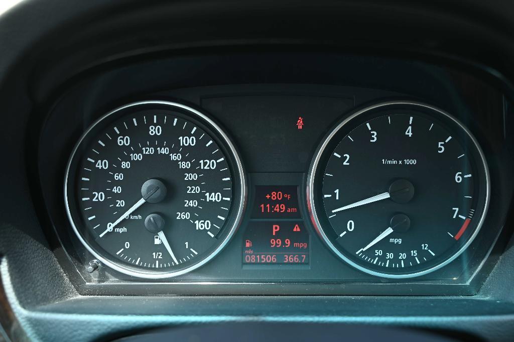 used 2006 BMW 325 car, priced at $7,950