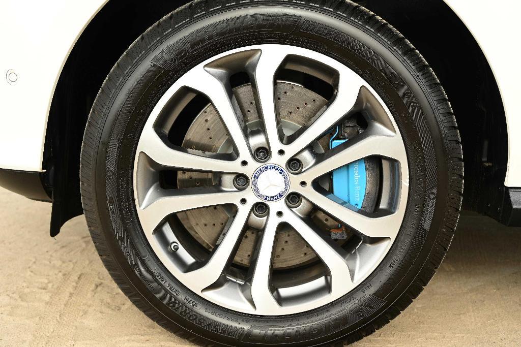 used 2017 Mercedes-Benz GLE 550e car, priced at $27,500