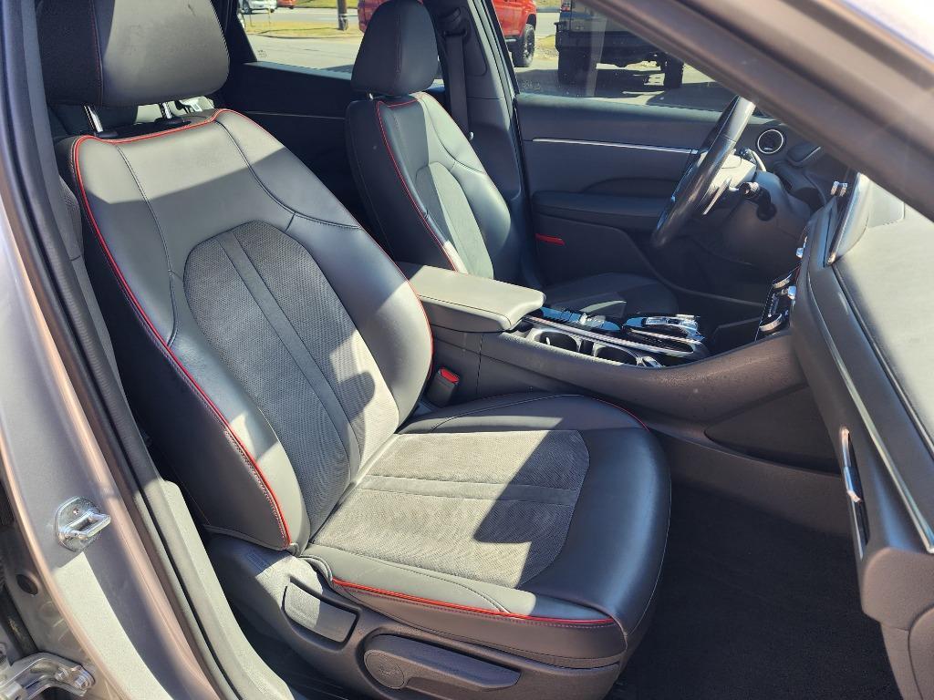 used 2021 Hyundai Sonata car, priced at $17,678