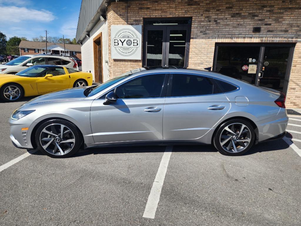 used 2021 Hyundai Sonata car, priced at $17,678