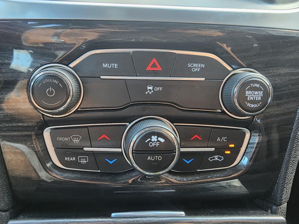 used 2019 Chrysler 300 car, priced at $18,997