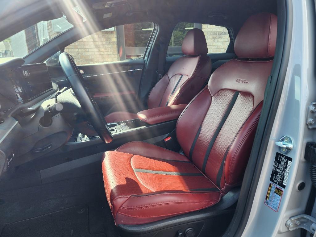 used 2023 Kia K5 car