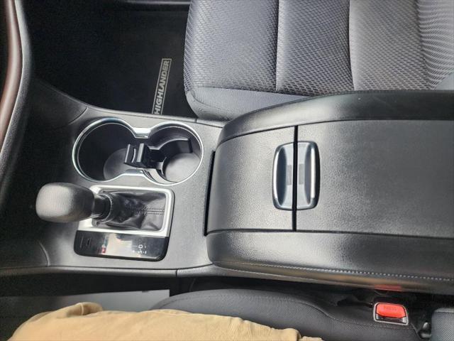 used 2018 Toyota Highlander car, priced at $22,797