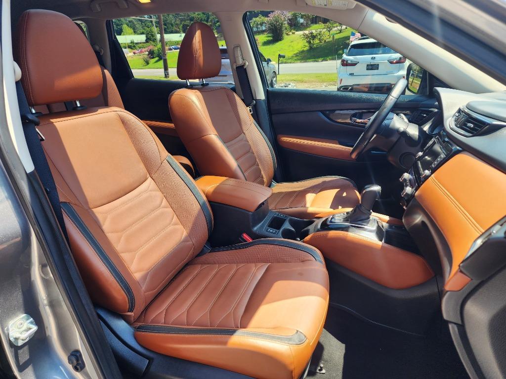 used 2018 Nissan Rogue car, priced at $13,567