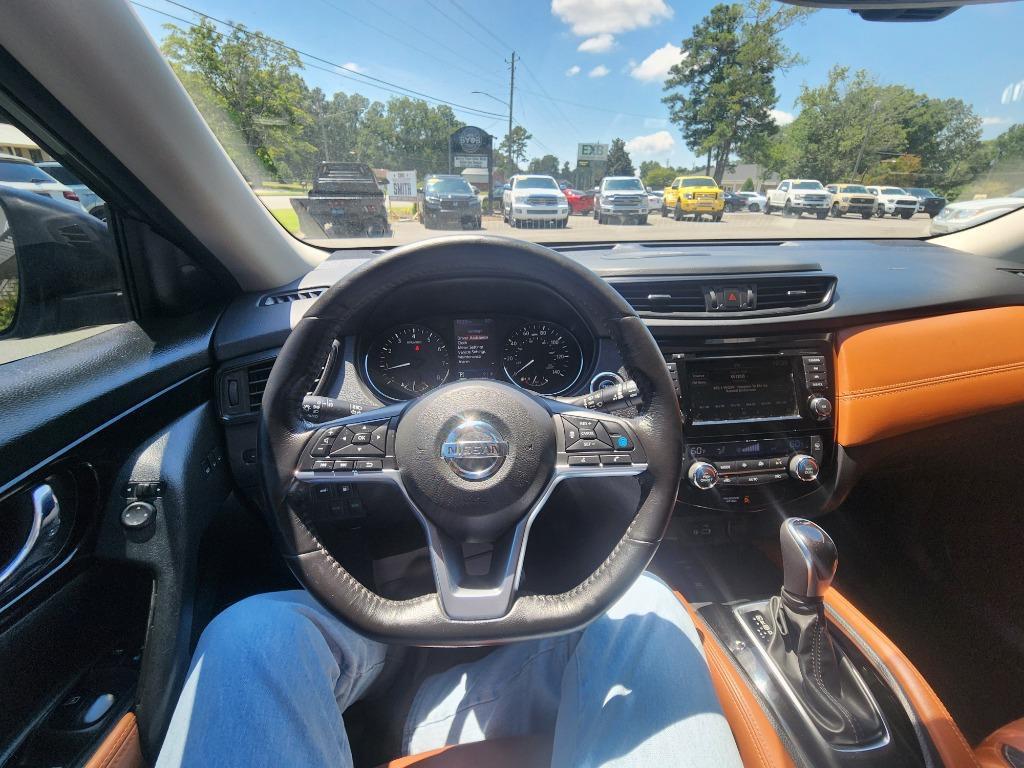 used 2018 Nissan Rogue car, priced at $13,567