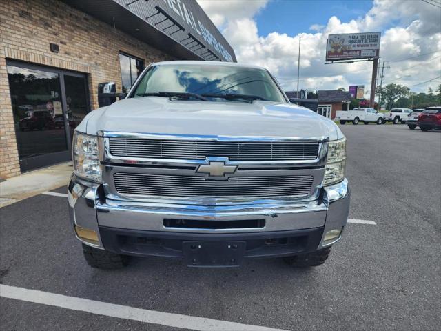 used 2009 Chevrolet Silverado 2500 car, priced at $21,995